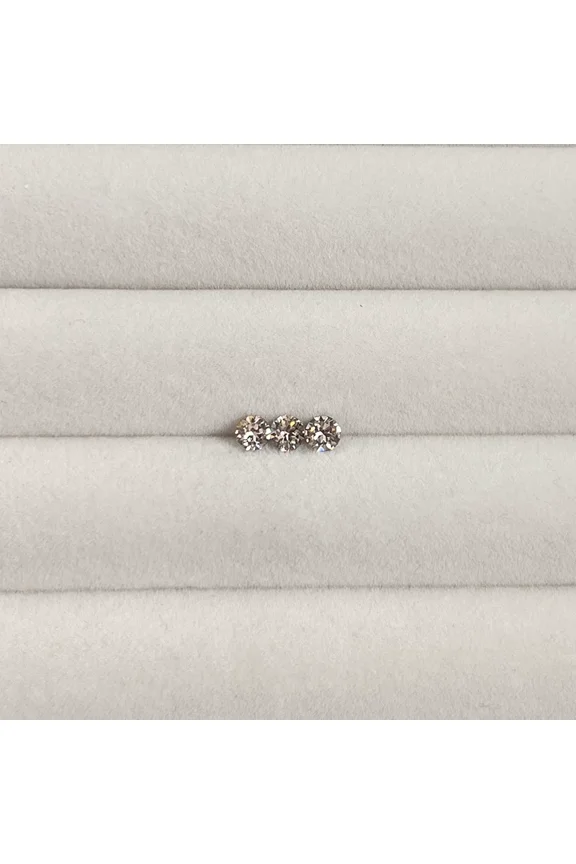 20G Threaded Flat Back EarringsHypoallergenic Flat Back Stud Earrings Surgical titanium steel Cubic Zirconia Tiny Earrings Cartilage Earring CZ Earrings 4mmChampagne C