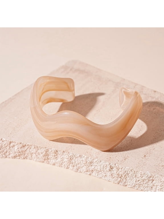 Trendy Irregular Acrylic Resin Open Bangle, Adjustable Opening Cuff Bracelet, Lightweight Elegant Jewelry for Daily Wear,Beige