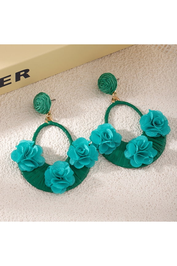 Women Cute Floral Dangle Earrings, Raffia Straw Crafted Flower Petal Earrings Bohemian Style Lightweight Summer Beach Daily Ear Ornaments, Dark Green