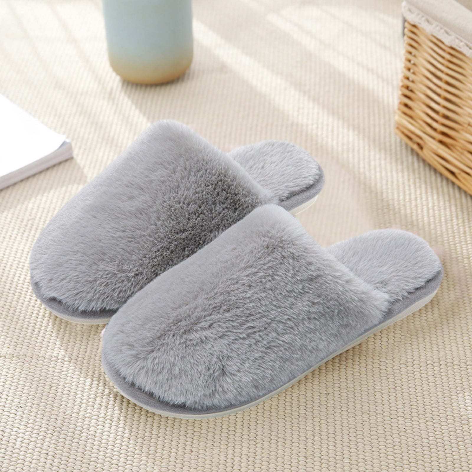 grey warm slippers with plush flat bottom for home use. Warm slippers with one foot kick Plush slippers size 40-41, 1 pair