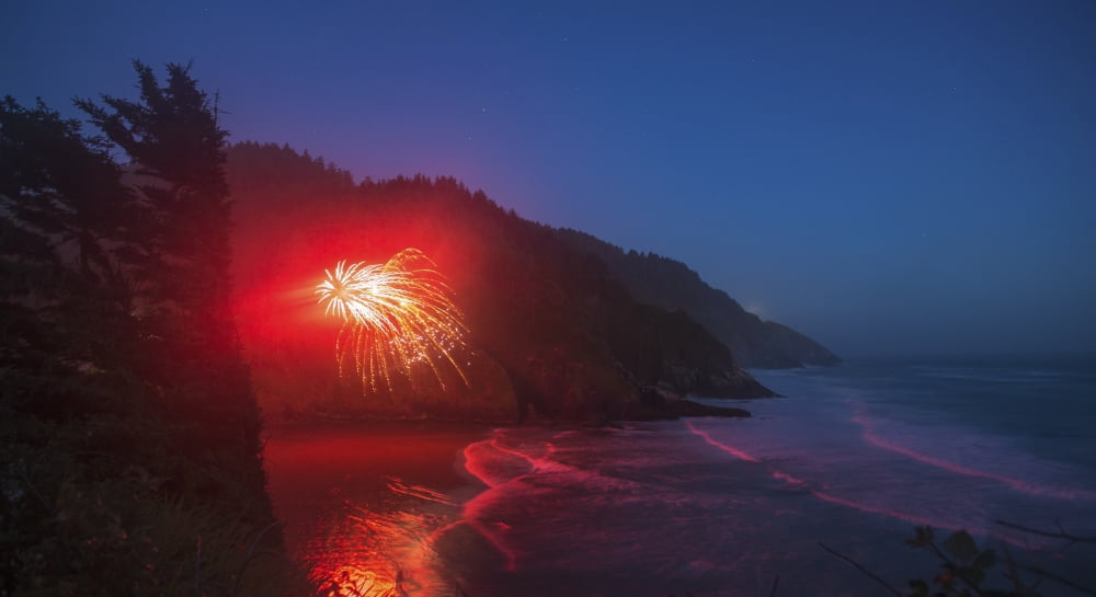 Fireworks erupting from the beach along the Oregon Coast Oregon United States of America Canvas Art - Remsberg Inc Design Pics (21 x 11)