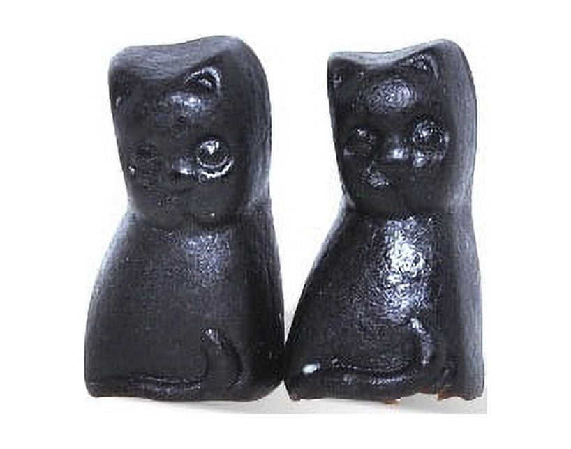 Firm Black Licorice Cats (2.200 Lbs)