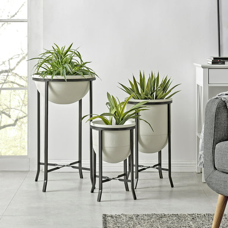 https://i5.walmartimages.com/seo/FirsTime-Co-White-Meriwether-Outdoor-Planter-3-Piece-Set-Mid-Century-Modern-Textured-Round-Metal-16-75-x-16-75-x-29-in_8fcb7fae-e91a-4575-9737-e5aa2f25167b.58972208575eea3c9684df72a48cf040.jpeg?odnHeight=768&odnWidth=768&odnBg=FFFFFF