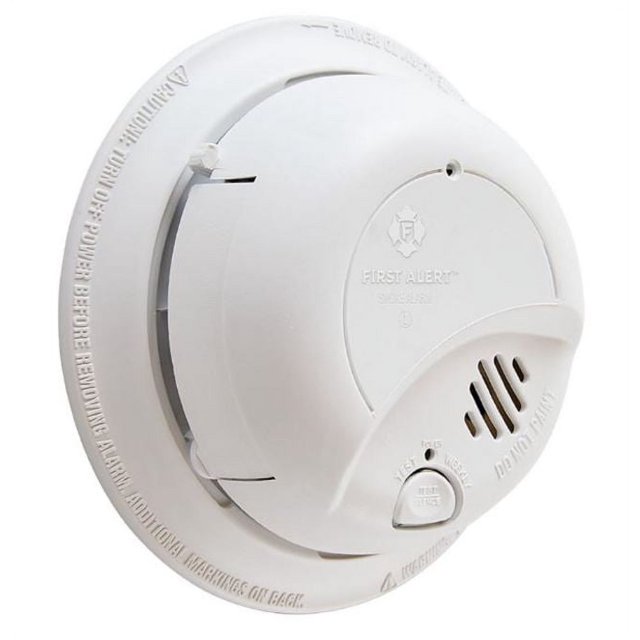 First Alert 9120Lbl Ac/Dc Smoke Alarm 9 Volt Lithium Battery Smoke