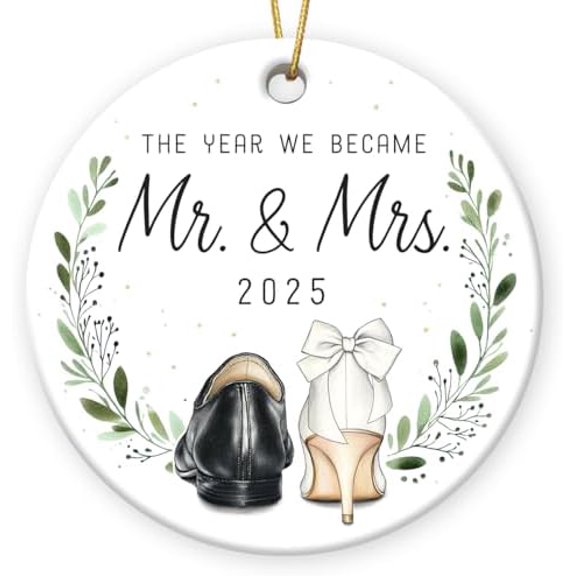 First Christmas Married Ornament 2025 - Engagement Gifts for Couples, Double Sided Ceramic Mr and Mrs Ornaments as Bridal Gift for Bride, Groom, Unique Wedding Gifts for Newlyweds Friends