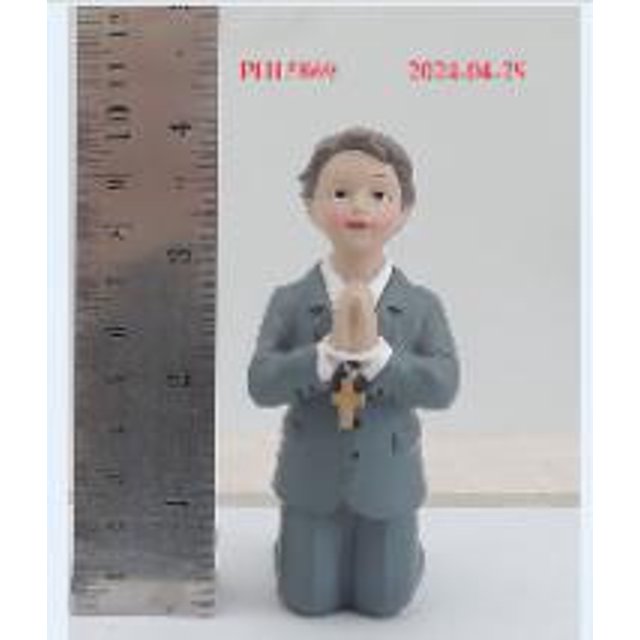 First Communion Gifts for Boys 3.94" Praying Boy Resin Statue