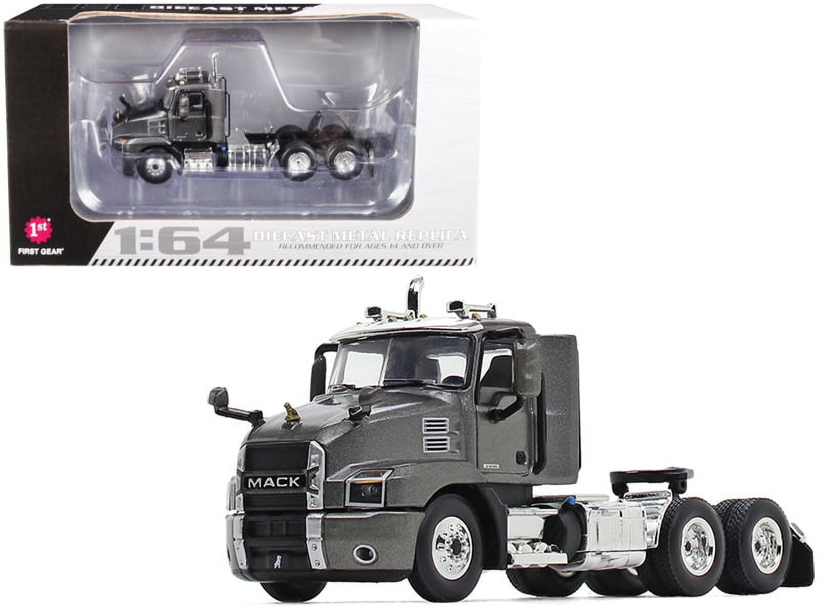 First-Gear-60-0621-Mack-R-Dual