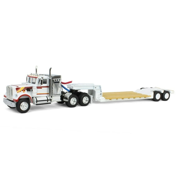 First Gear DCP 1/64 White Western Star 4900 36in Vintage Sleeper w/ Rogers Vintage Lowboy Trailer 60-1639