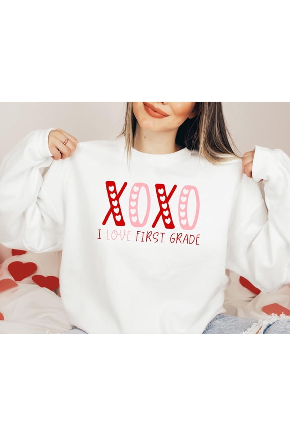 First Grade Teacher Valentines Sweatshirt, Valentines Day Crewneck for 1st Grade Teacher, Teacher Vday Sweater, Teacher Valentine Shirt SWEATSHIRT All Size S-5XL