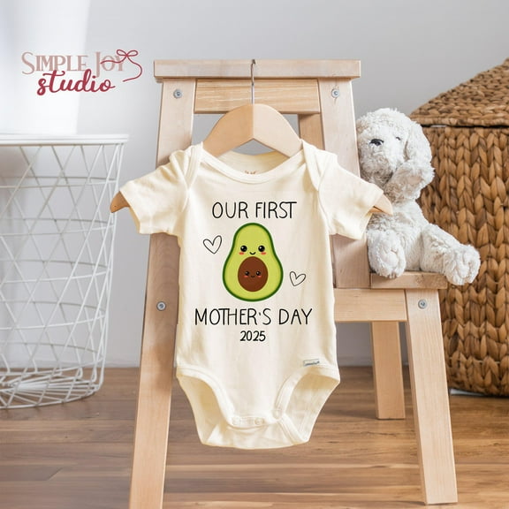 Our First Mothers Day 2025 Onesie, Cute Baby Announcement, Baby Shower Gift, Funny Baby Outfit, Expecting Mother Dad To Be, Cool Baby Clothing, Cute Natural Baby Onesie, BABY BODYSUIT LAT 4424