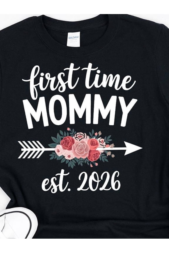 First Time Mommy Est 2026 Floral Arrow T-Shirt - New Mother Pregnancy Announcement Top - Cute Floral Motherhood Tee - Comfortable Cotton Apparel for Expecting Moms