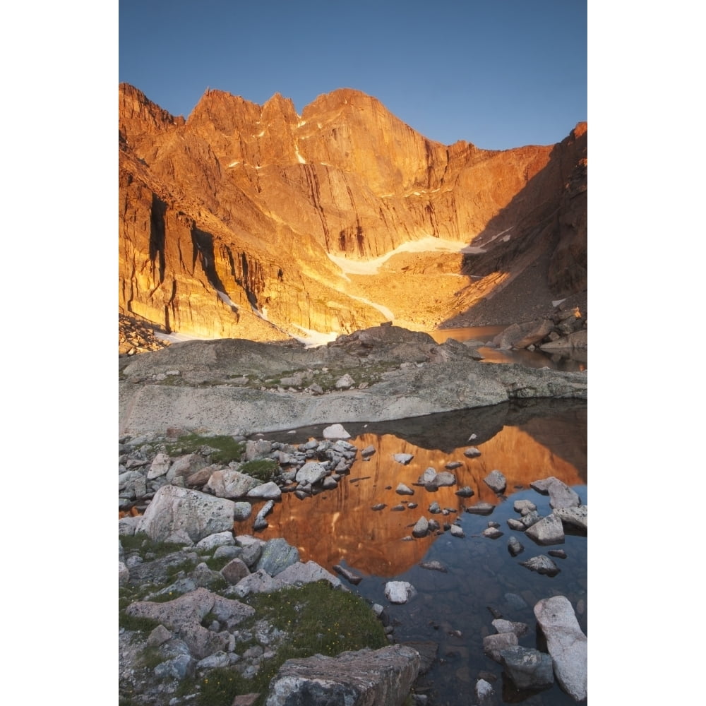 First light on Longs Peak at Chasm Lake in Rocky Mountain National Park ...