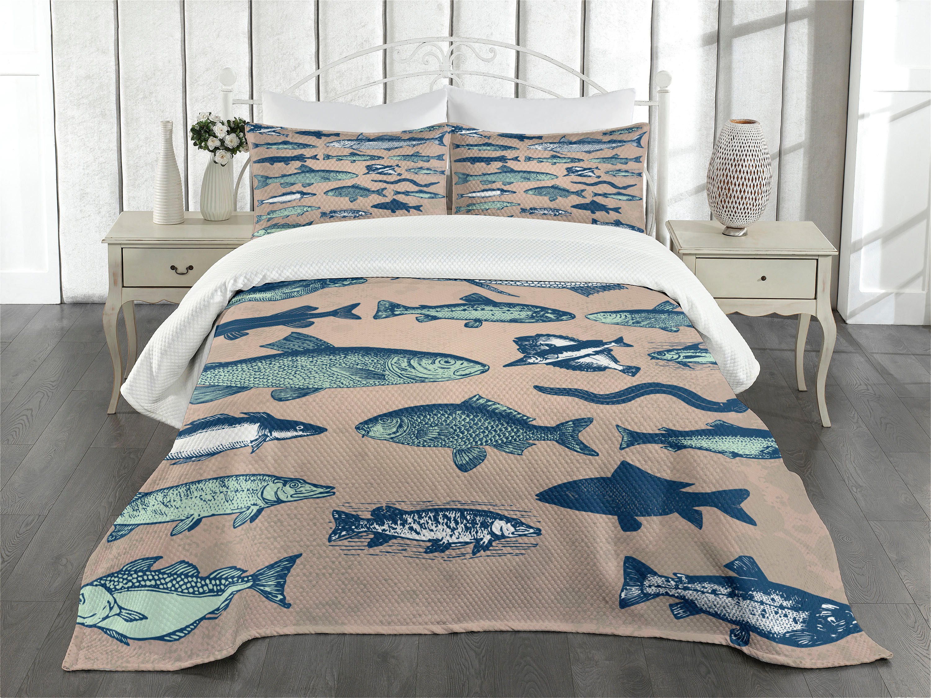 Fish Bedspread Set Queen Size, Vintage Style Collection of Various