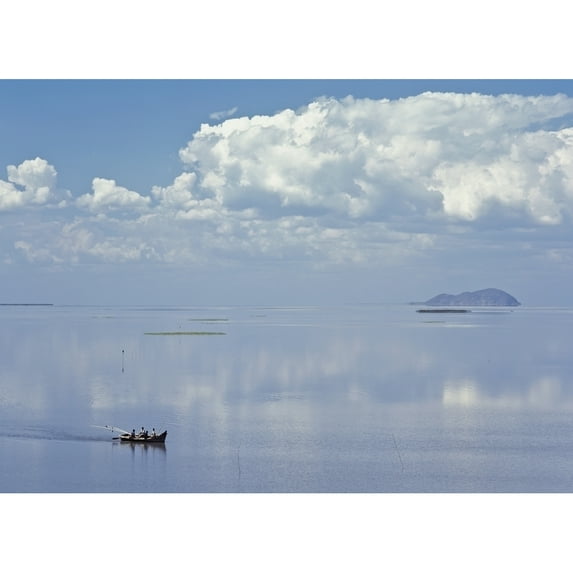 Fishing Boat Returning To Chisi Island In Lake Chilwa,Malawi Poster Print (18 x 13)