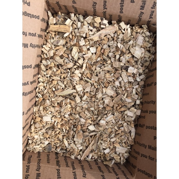 Fishing Glass Maple Wood Chips for Wood Smoking or BBQ/Grilling Priority 5 + lbs