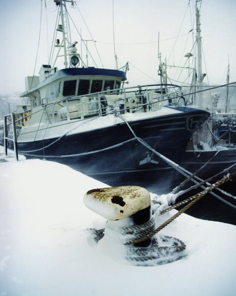 Fishing Trawler Howth Harbour Co Dublin Ireland Canvas Art - The Irish Image Collection Design Pics (13 x 17)