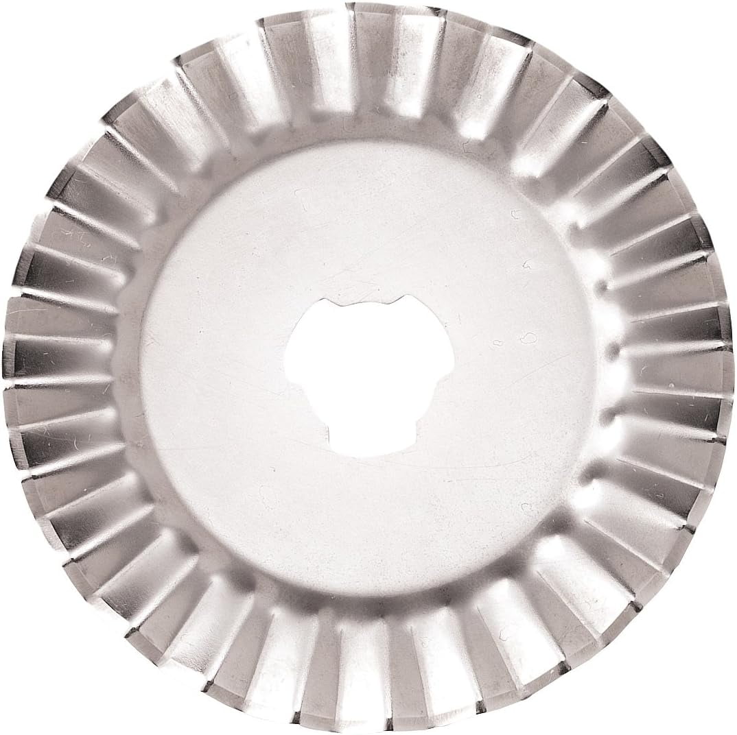 https://i5.walmartimages.com/seo/Fiskars-93518097J-Decorative-Rotary-Replacement-Pinking-Blade-45mm-Stainless-Steel_4ac028ee-edad-4012-8185-95c69b47f9bf.48251c57e9584431d4f1f0e798d0f37f.jpeg