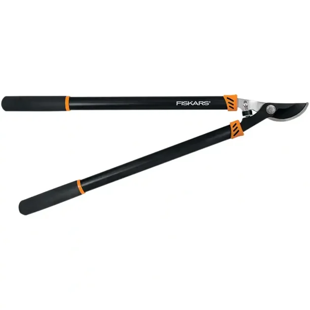 Fiskars Bypass Lopper With Non Slip Grip Aluminum Handle
