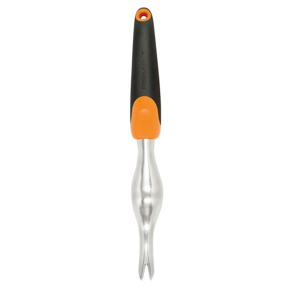 Fiskars Ergo Weeder Garden Tool with Aluminum Head and Ergonomic Handle