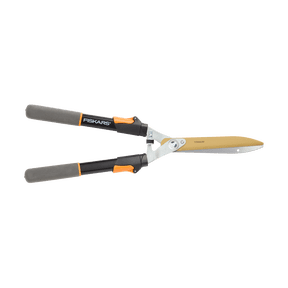 Fiskars Extendable Power-Lever Titanium Hedge Shears