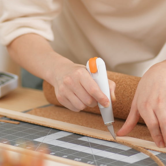 Fiskars Heavy Duty Detail Knife, 1 Each