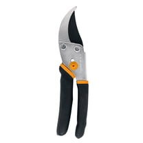 Fiskars Traditional Bypass Pruner, Steel Blade and Non-Slip Handle ,5/8" Diameter Cuts