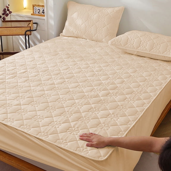 Fitted Mattress Cover with Quilted Padding, Non-Slip Pocket Sheet for Bed, Breathable and Warm Polyester Bedding for All Seasons