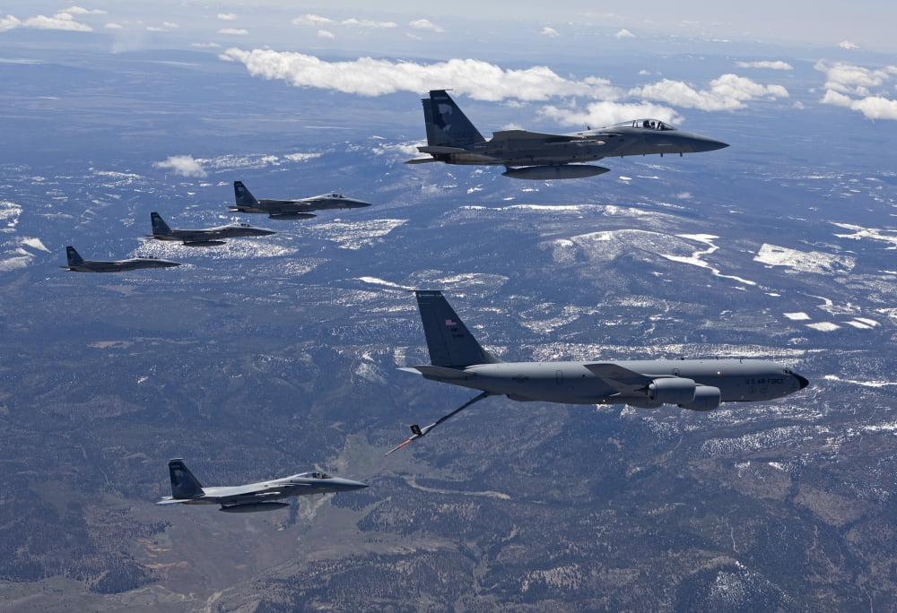 Five F-15 Eagles conduct aerial refueling with a KC-135 Stratotanker Canvas Art - HIGH-G ProductionsStocktrek Images (35 x 24)