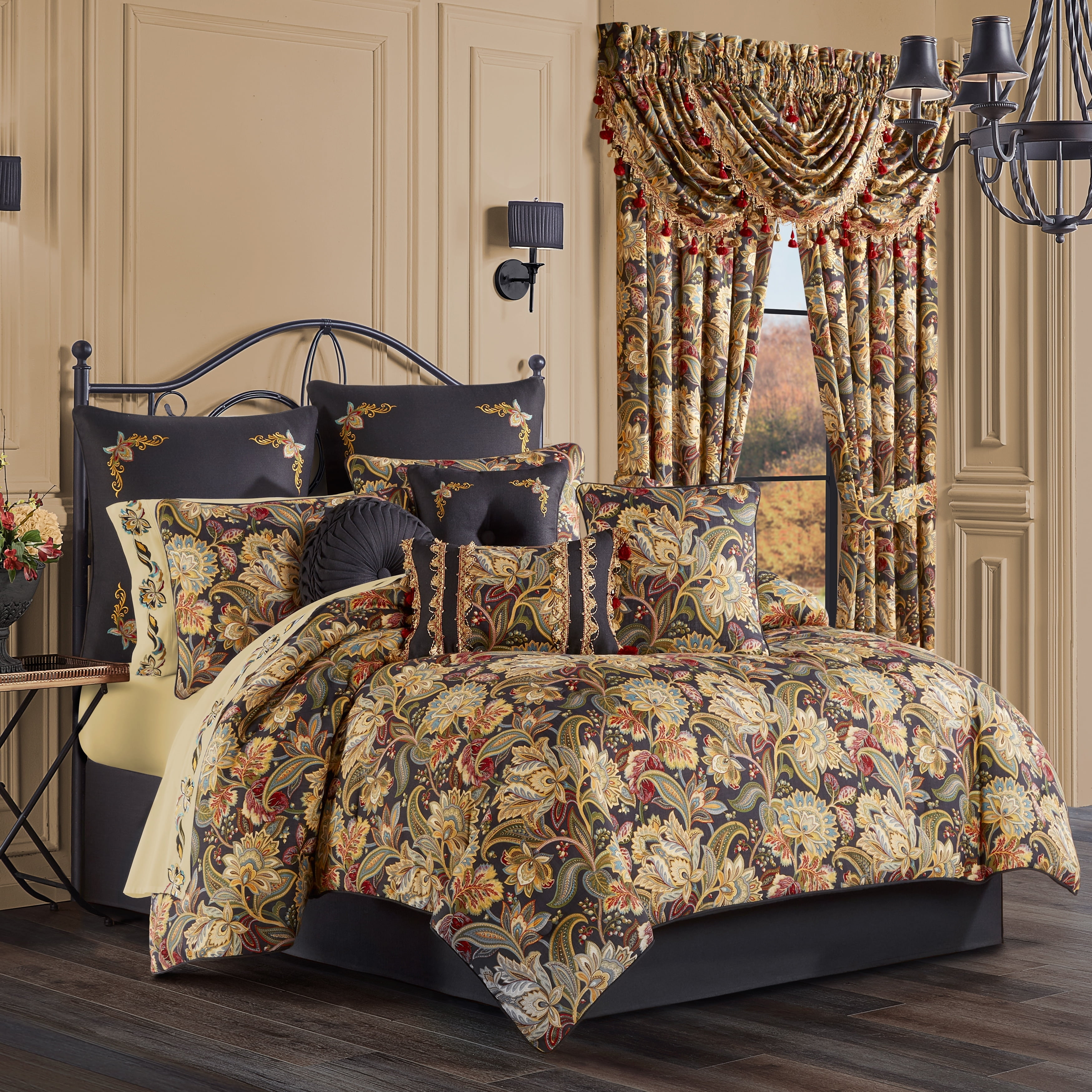 Queen Black Cotton Jacobean Floral Comforter Set