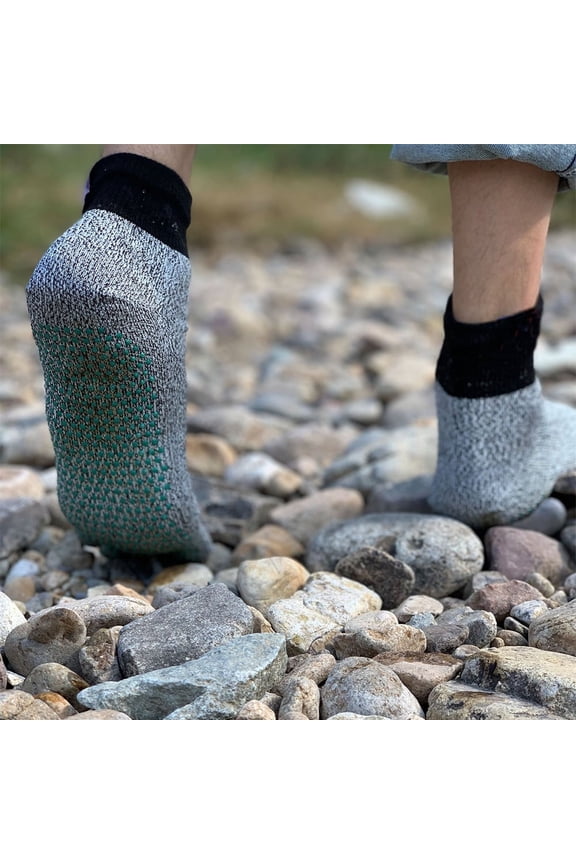 Five-toed socks, Wear-resistant outdoor hiking socks with prick and cut protection for men women