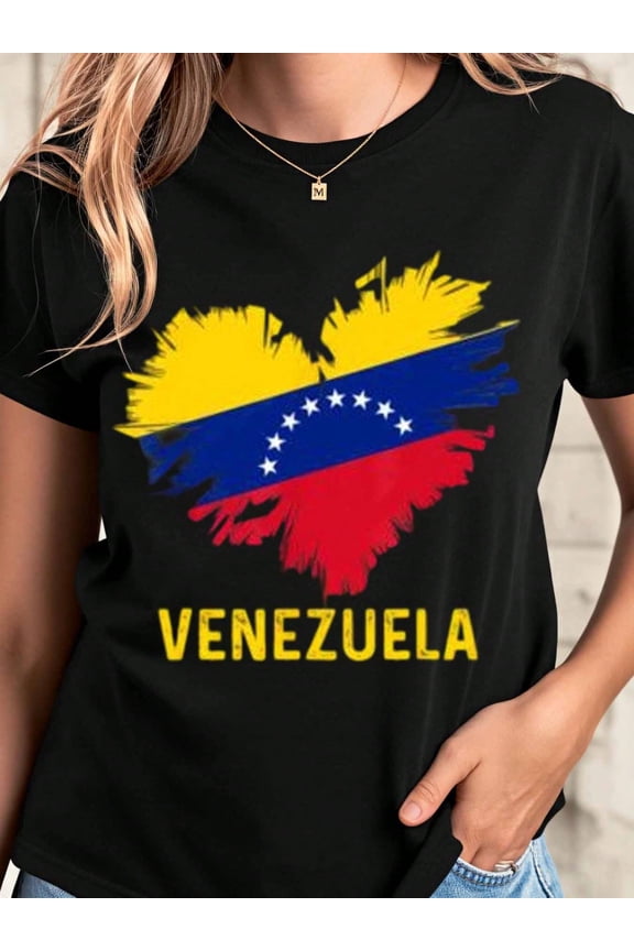 Flag Heart Design T-Shirt For Women And Men National Pride Gift Patriotic Apparel For Independence Day And Cultural Events