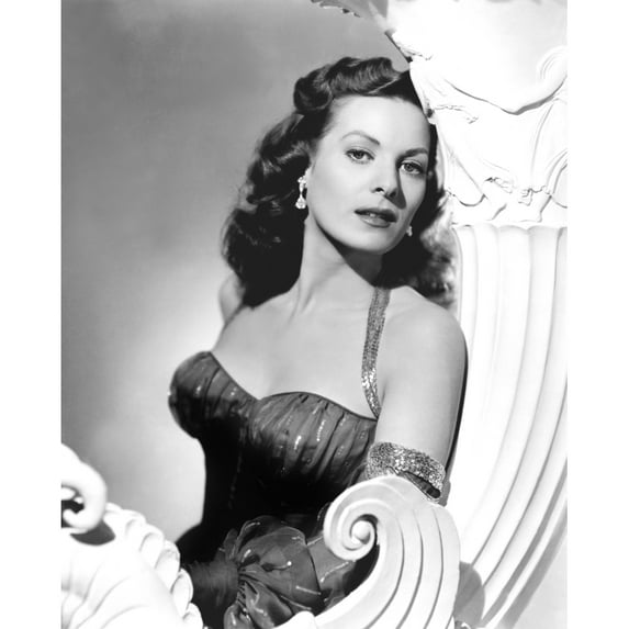 Flame Of Araby Maureen O'Hara 1951 Photo Print (8 x 10)