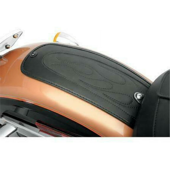 Flame Stitch Fender Bib