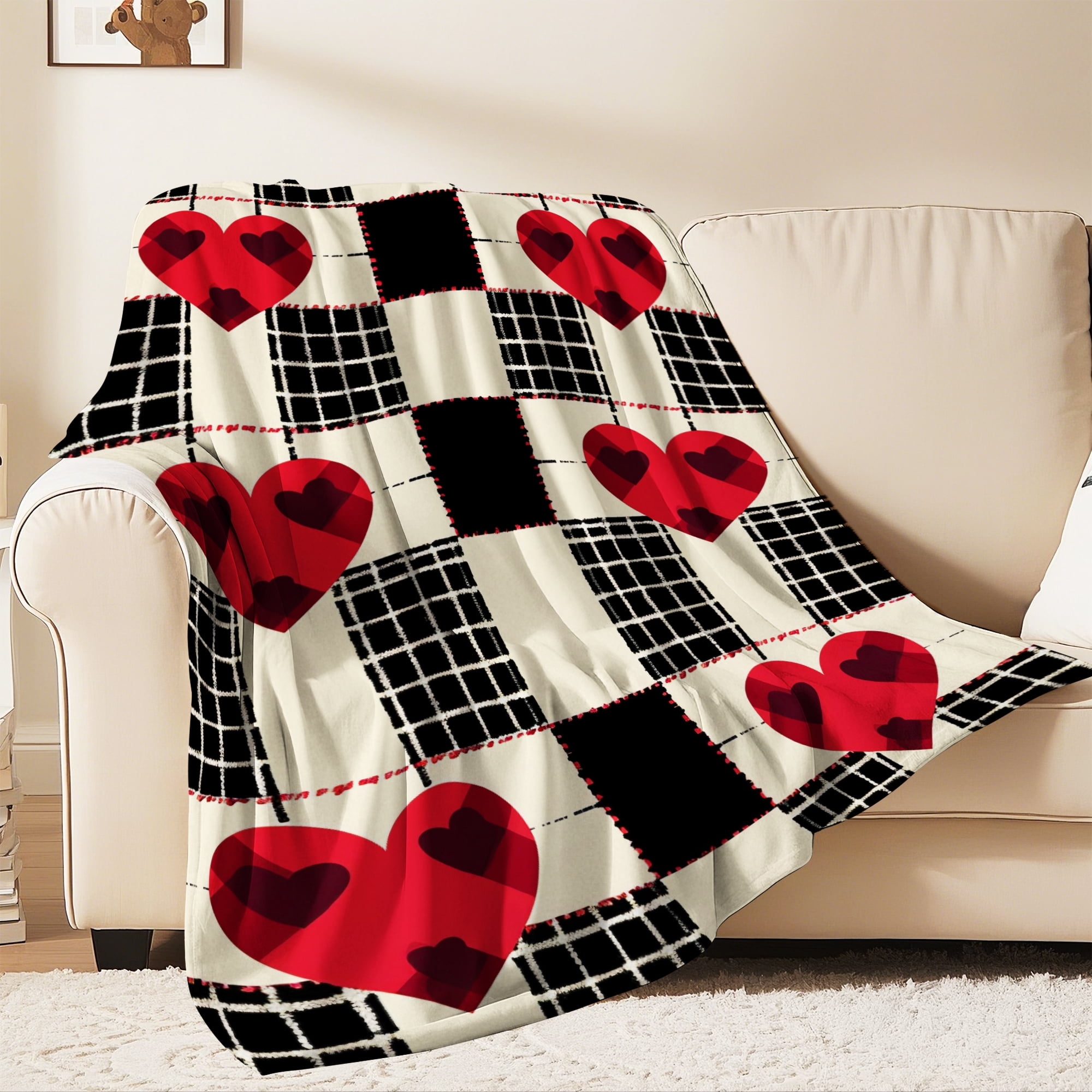 Flannel Fleece Throw Blanket, Soft Large Throw Blanket, Lightweight Cozy Plush Throw Blanket Fit Sofa Bed, 40"x50", Heart & Plaid pattern
