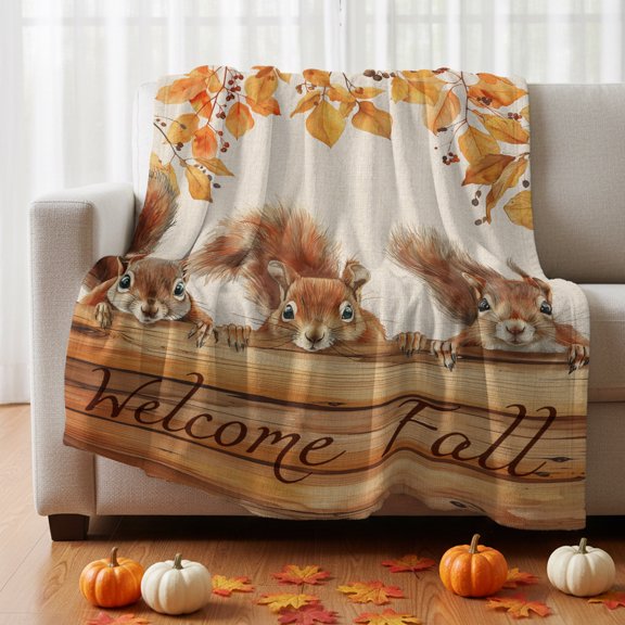 Flannel Fleece Throw Blanket Squirrel Autumn Tree Deciduous Farm Animal Lightweight Soft Plush Blankets 30x40in, Vintage Wood Board Cozy Warm Throw Blanket for Couch Sofa Bed Car Office