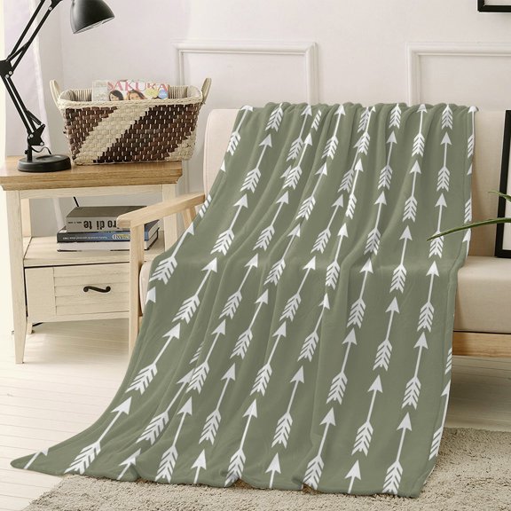 Flannel Fleece Throw Blanket, Tribal Style Arrows Feathers Soft Warm Fuzzy Cozy Blanket for Couch Bed Sofa Office, Solid Color Green Background 30x40in
