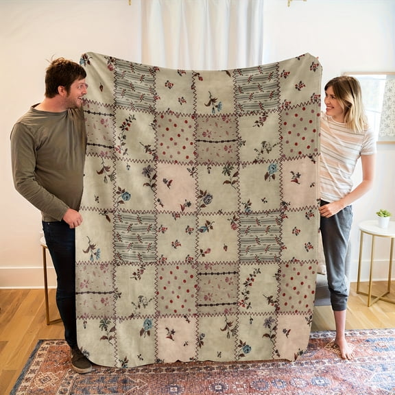 Flannel Patchwork Quilt - Soft Cozy All-Season Bedspread, Beige Gray Plaid & Floral Throw, Machine Washable Rustic Blanket for Queen King Bed Couch, Winter Fall Decor