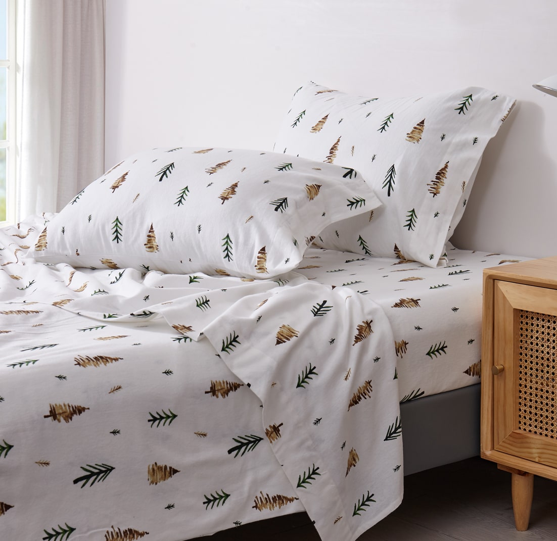 Flannel Printed Trees 4Piece Sheet Set