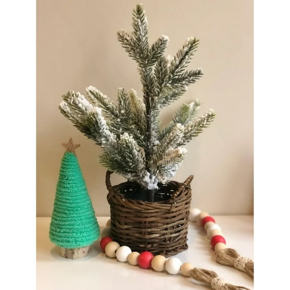 FlareFable Knitted Christmas Tree Decor, with Star Top Fun Christmas Decorations, Colorful Mini Tabletop, Room & Party Ornaments with Wooden Star & Cork Base for Xmas Home