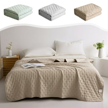InsCrazy Summer Quilt Lightweight and Easy Care Cool Quilt for All-Season