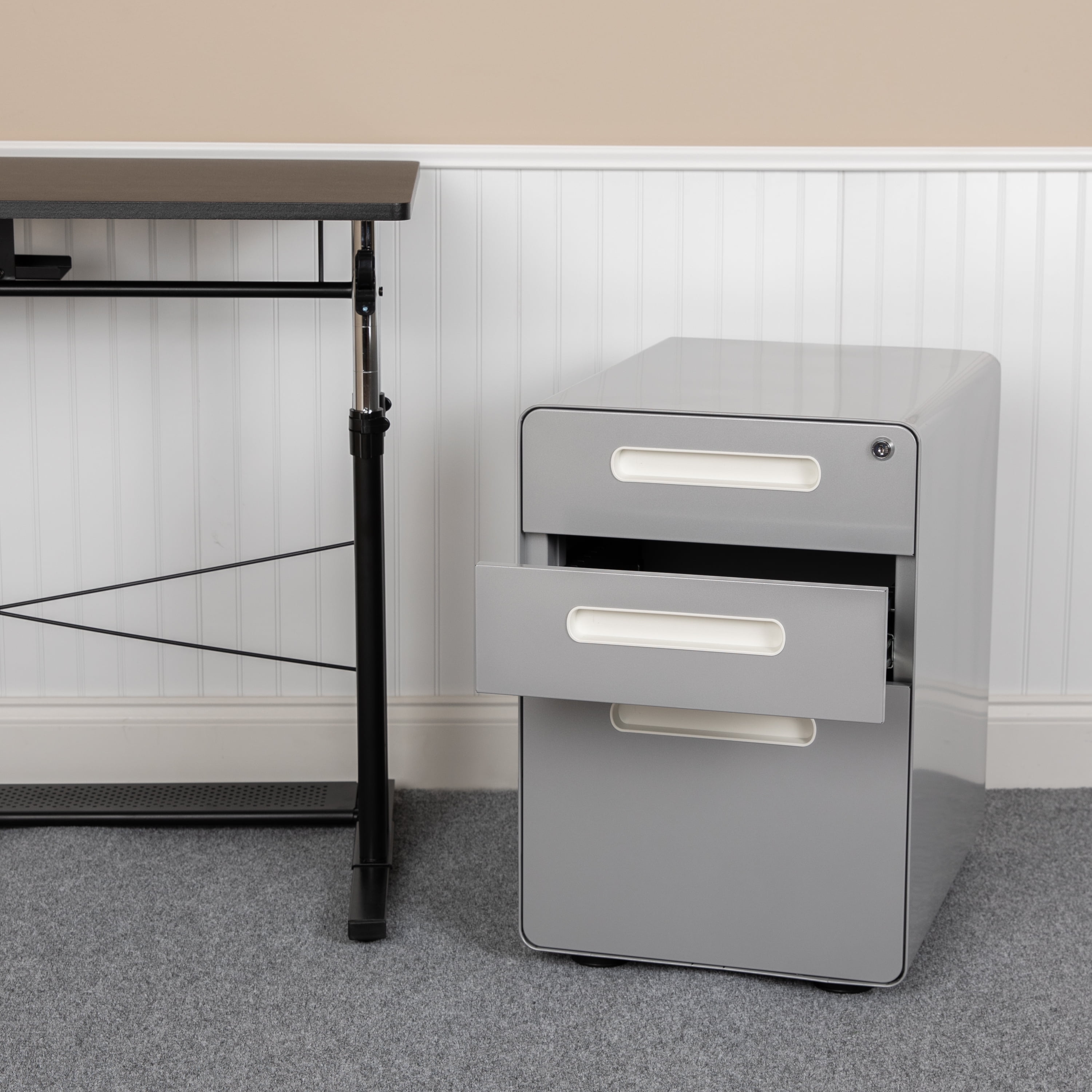 Gray Ergonomic 3-Drawer Mobile Locking Filing Cabinet with Anti-Tilt Mechanism