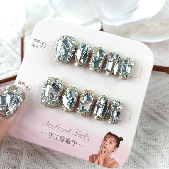 Flashing temperament diamond-inlaid nail patches star love nail nail pieces 10 pieces of light therapy hand-worn nails