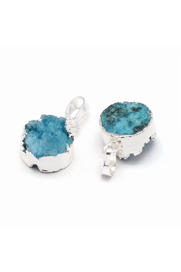 Flat Round Dyed Natural Druzy Agate Pendants Druzy Trimmed Stone with Silver color Plated Brass Findings Deep Sky Blue 17x14x8~11mm Hole: 5x8mm Agate+