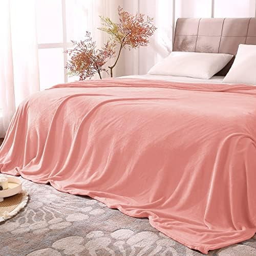 Fleece Blanket King Size Blankets for Bed, Luxury Plush Cozy Fuzzy Blanket 108x90 inches, Super Soft Warm Lightweight Throw Blanket All Seasons Suitable, Pink