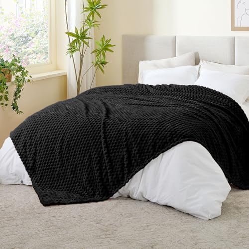 Fleece Blanket, Large Queen Size for Bed, 3D Jacquard Decorative Black Fuzzy Blanket, Soft and Cozy Warm Plush Fluffy Throw All Seasons Suitable, 90x90Inches