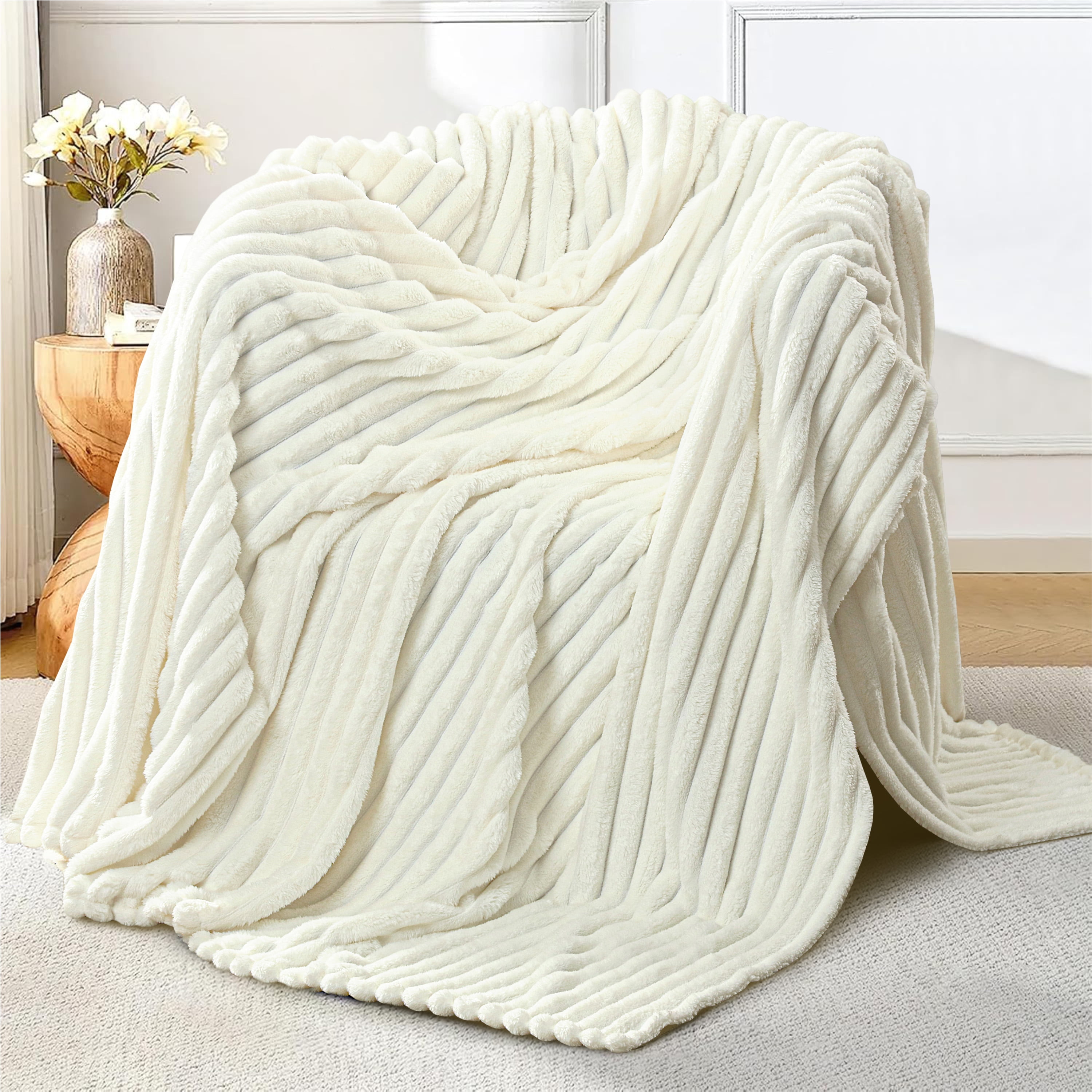 Fleece Blanket Queen Size 90" x 100" - 400GSM Oversized Soft Throw Blanket, Lightweight with Stripes Design Winter Blanket for Bed Sofa Couch