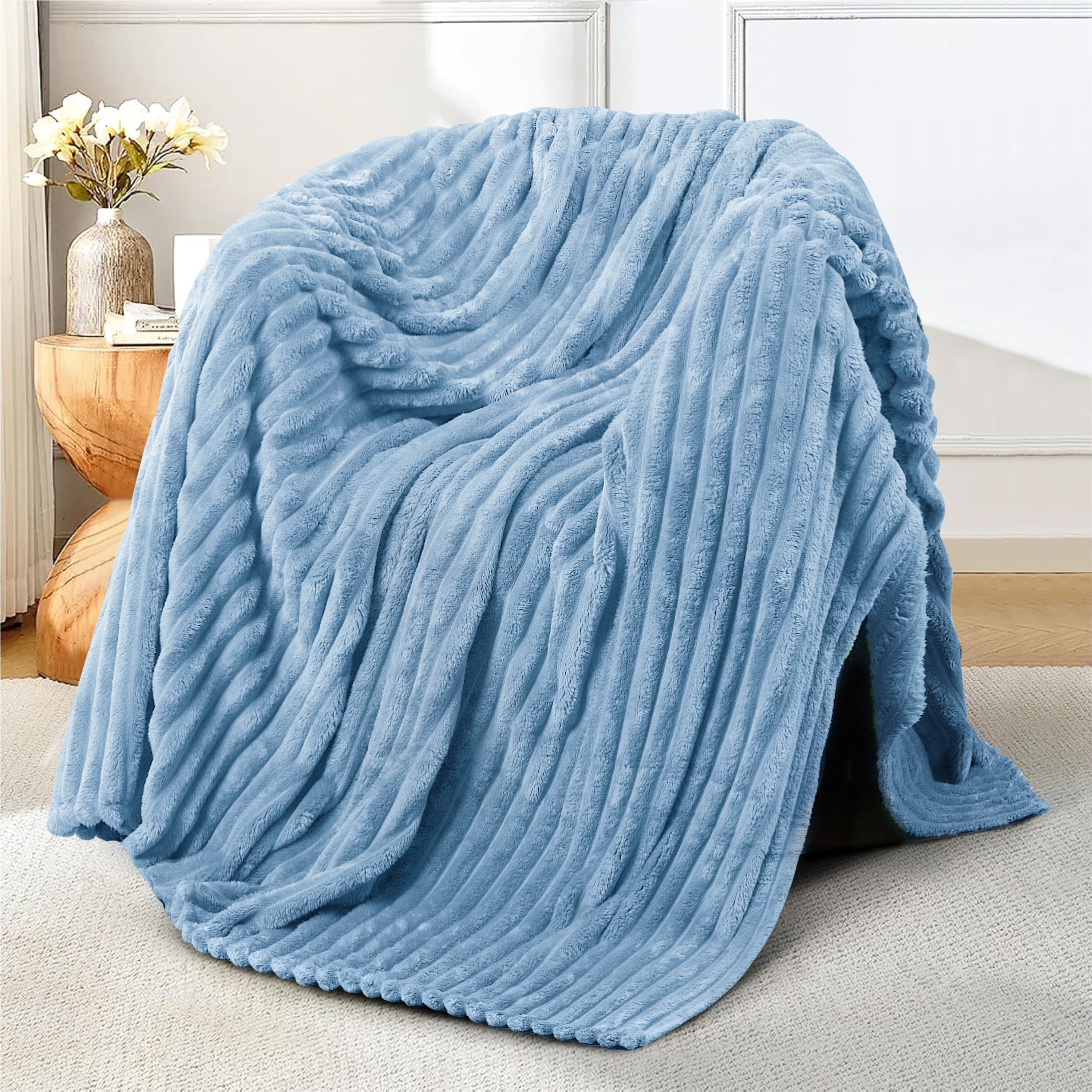 Fleece Blanket Queen Size 90" x 100" - 400GSM Oversized Soft Throw Blanket, Lightweight with Stripes Design Winter Blanket for Bed Sofa Couch