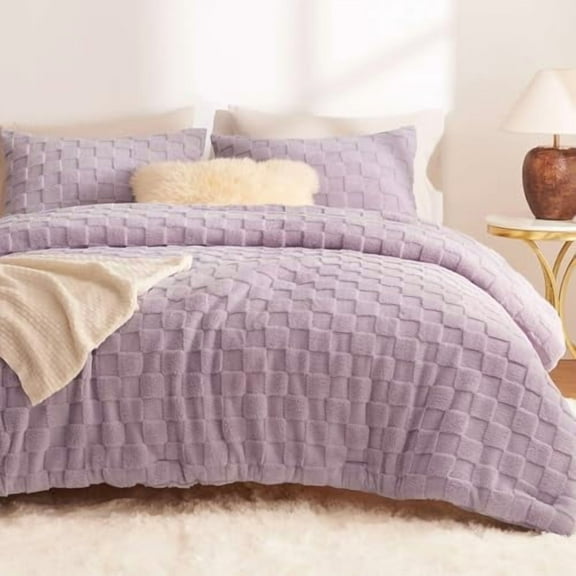Fleece King Comforter Set Light Purple,Super Soft & Warm Fluffy Bedding with Checkered Pattern,Luxury Fuzzy Heavy Bed Set for Winter,3 Pieces,1 Comforter and 2 Pillowcases