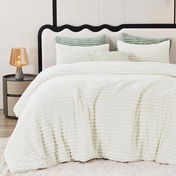 Fleece King Size Comforter Set, Winter Warm & Fluffy 300GSM 3D Stripe Flannel Bedding, Super