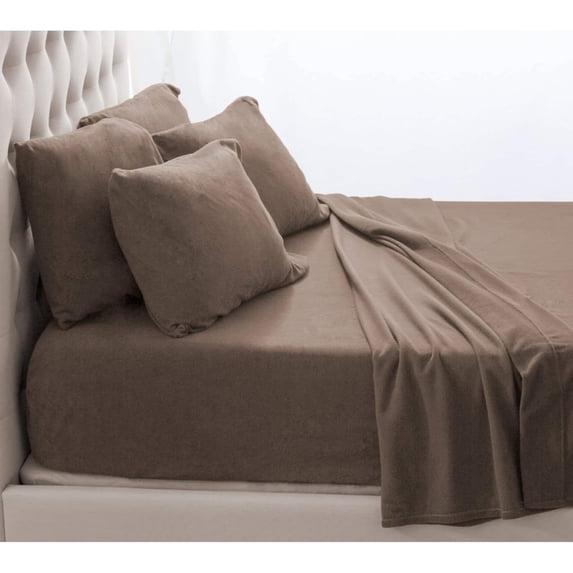Fleece Solid Sheet Set by Bare Home